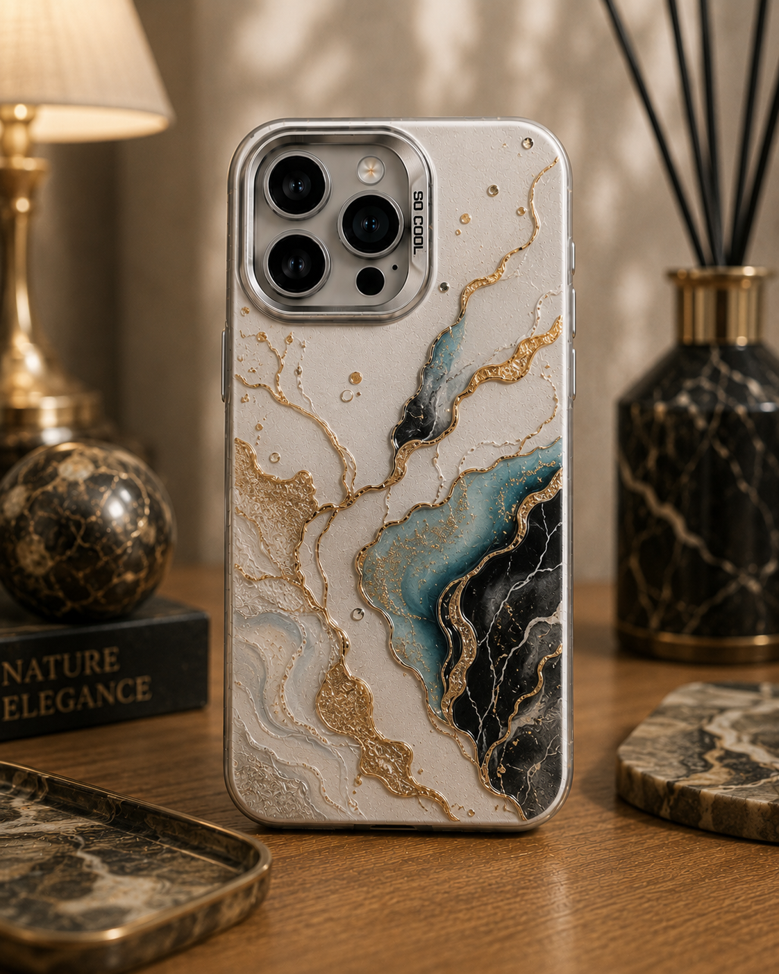 Holoframe Clear case